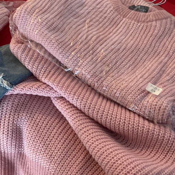 NWOT Jean Sleeves Pink knit front and back. Last one - Picture 3 of 3